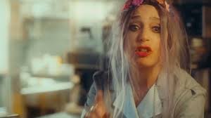 I was just watching “ one star reviews “ I swear I saw you in the funeral  Episode” ThaNku @wendymccarsky for being a great spy!!! @one_star_reviews_  #onestarreviews #funeral #zsazsagabone #ilovemydog #iloveny #ilovemyjob