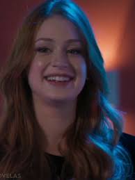 Elisa de Vermelho em Totalmente Demais