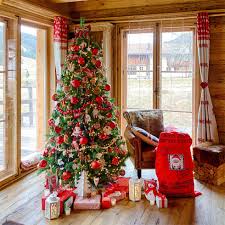 Perché non optate per uno dei grandi classici, la vera alternativa al verde naturale, ovvero l' albero di natale bianco. Pin Su Natale