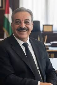 تعود غزة لحضن الشرعية الفلسطينية رغما عن أنف الحاقدين تم ابلاغ الأشقاء  بجمهورية مصر العربيه والأتحاد الاوروبي بمرسوم فخامة الرئيس محمود عباس بتعين  السيد اللواء أحمد حمودة من جهاز الحرس الرئاسي الفلسطيني