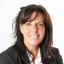 Dernière journée pour moi chez Alcumus Cognibox, 18 belles années avec des  gens fantastiques, une belle équipe. Nouveau projet pour moi, nouvelle  carrière, retraitée Aurevoir !