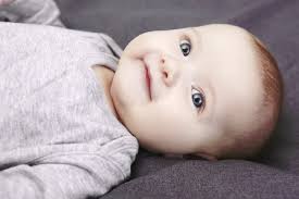 By six months of age, your baby should be able to turn and look at you when you are speaking to him. What Your Baby S Smile Can Tell You About Her Development Wsj