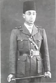 Sadat was succeeded by vice president hosni mubarak, who was wounded in the attack that killed sadat. Anwar Sadat Wikipedia