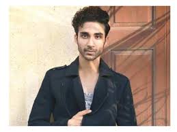 Raghav Juyal Acting Can Be Very Liberating Times Of India Deepak juyal, advocate is his father and mrs. raghav juyal acting can be very