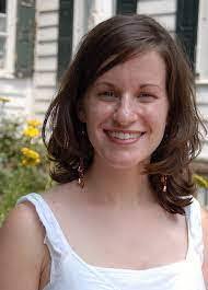 Christine Fraley's Instagram, Twitter & Facebook