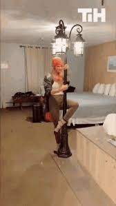 :dhope you liked this video if you enjoyed this video please leave a like :)also subscribe to my channel for more cool vids!here is the. Pole Dance Video Gifs Tenor
