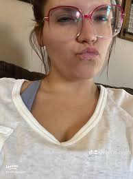 Hi, I'm Caitlyn🤗 get to know me!