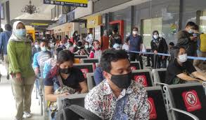 Calon Penumpang Ka Tidak Harus Rapid Test Di Stasiun Ka Suara Surabaya