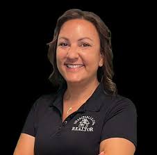 Christina Spinelli's Instagram, Twitter & Facebook