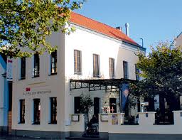 Poller haus köln in der siegburger str. Alt Poller Wirtshaus Urig Kolsch Lebensart Koln