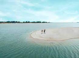 Dataran 1 malaysia ini terletak di pantai. Tempat Menarik Di Melaka Yang Terkini 2021 Paling Cantik