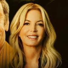 Jenna Buss's Instagram, Twitter & Facebook