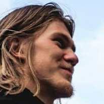 Male housemates in Walter Peak, Te Anau