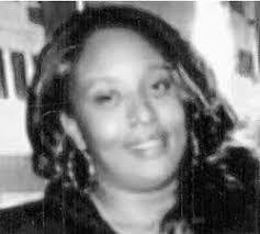 Kelli Bates's Instagram, Twitter & Facebook