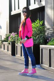 Black And Pink Converse High Tops Pink Converse Chucks Chuck Taylor High Tops Tennis Shoes Trainers Sneakers Blazer Outfits For Women Pink Blazer Outfits Pink Converse