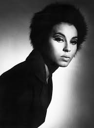 Retrato de mujer joven] [fotografía] Tito Vásquez