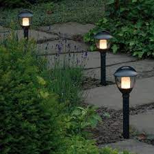 Garden Lighting Ideas Create Designer Landscape Lighting In Your Garden With No Electrician A Garden Path Lighting Garden Lighting Bollards Garden Post Lights