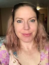 If you still want to watch The Dead Files !!! until next season 🙂 can I  get a big yes!! #pitbullsandparolees