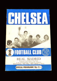 Real madrid club de fútbol, umumnya dikenal sebagai real madrid, adalah klub sepak bola profesional yang berbasis di madrid, spanyol. Chelsea 1970 71 10 Footballs