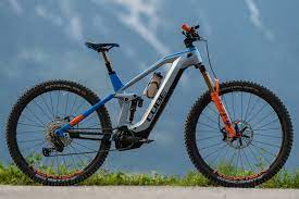 This is a hybrid bike, which means that the bike has an electric motor. Cube Stereo Hybrid 140 Hpc Actionteam 625 Kiox Actionteam