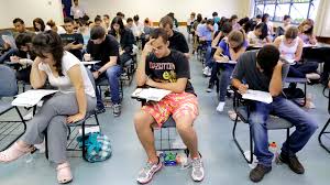 Passar na fuvest para poder estudar na usp. Com Menos Inscritos Concorrencia Na Fuvest Diminui Veja