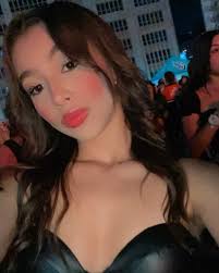 Hasta que llegue quien me la cante “La quiero conmigo quiero que sea mi  mujer” 👸🏻 El penúltimo vídeo es el mejor 😮‍💨🙂‍↕️ #justinquiles #beele  #venezuela🇻🇪