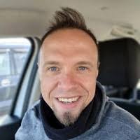 Karen Boyko's Instagram, Twitter & Facebook