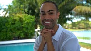 Kendra Pineda Mesa: una voz para ganarse la vida