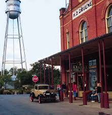 The Mercantile Building Was Built By H D Gruene In 1903 A Bank Dry Goods Store And Post Office Were All Once Housed I Texas Hill Country Gruene Hill Country