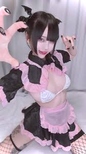 泡沫凪 闇系巨乳アイドルのコスプレ自撮りがエロ可愛すぎる！ | 肉感美ガール