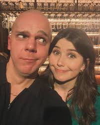 生日慶祝提前開始了! 昨晚,我有好多我最喜歡的人在proseccohouse 🥂。  我很幸運能認識這麼可愛的一群人,感謝所有來參加的人,讓它如此難忘。 非常感謝