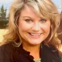 Jana Vinson's Instagram, Twitter & Facebook