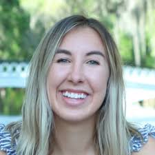 Tami Albrecht's Instagram, Twitter & Facebook