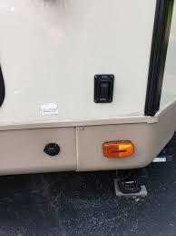 Lci's power stabilizer jacks easily retract and extend with the flip of a switch. Replacement Electric Jack Switch With Harness For Lippert High Speed Stabilizer Jacks Lippert Accessories And Parts Lc387874