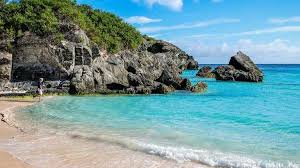 Gran canaria, with 865,070 inhabitants, is both the canary islands' second most populous island, and the third most populous one in spain after majorca and tenerife. Bermuda 15 Sehenswurdigkeiten Costa Kreuzfahrten