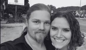 Alaskan Bush People star post-divorce mystery man