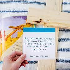 If they do not remember what day it is, you will get more chances to have fun in the lesson. Printable Bumblebee Stop Slow Go Game By The Littles Me Fruit Of The Spirit High School Art Lesson Plans Bible Object Lessons