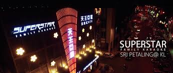 At these establishments, you can drink coffee made by a world champion, pretend to be a kdrama superstar on instagram while eating korean food, take delight in chrysanthemum ice. Unique57 Home Facebook