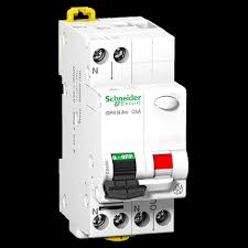 We lift the lid on a single module crabtree / wylex afdd (afci) arc faul. Circuit Protection
