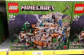 Конструктор minecraft (21137) горная пещера bela 10735. Lego Minecraft Die Berghohle 21137 Produktbeschreibung Und In Billund Erhaltlich Zusammengebaut