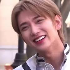 Joshua De Sequera Scandals Solo