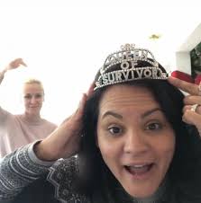 Sandra en Christa herenigd! Ze zullen geen vis eten, want Sandra zou hem  laten vallen en Christa eruit laten stemmen. : r/survivor