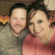 Mollie Richter's Instagram, Twitter & Facebook