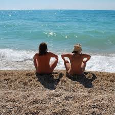 Уж, замуж...без трусов: можно ли найти серьезные отношения на нудистском  пляже в Коктебеле - KP.RU