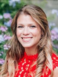 Stephanie Schwartz's Instagram, Twitter & Facebook