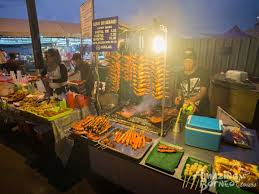 Hotels near night market, kota kinabalu: Kota Kinabalu City Night Tour Seafood Dinner Amazing Borneo Tours