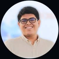 100+ perfiles de «Luis Angelo»