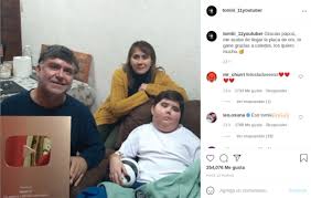 Tomiii 11, un pequeño aficionado a los videojuegos, está logrando algo que pocas veces se logra. Tomiii 11 Recibe Nuevo Reconocimiento Tras Llegar A Un Millon De Suscriptores Tierragamer