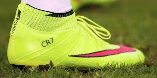 By @cristiano i don't take myself too serious but i take what i do very seriously www.cristianoronaldo.com. Adidas Nike Und Puma Die 9 Besten Fussballschuhe Der Superstars Express De