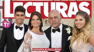 Desde su separación hace casi tres años, kiko matamoros no ha dejado de reclamar a makoke varias de las cosas que dejó en el domicilio del matrimonio en 'la finquilla' cuando el polémico colaborador se fue de casa. Kiko Matamoros Y Makoke Una Boda Con Doble Cheque